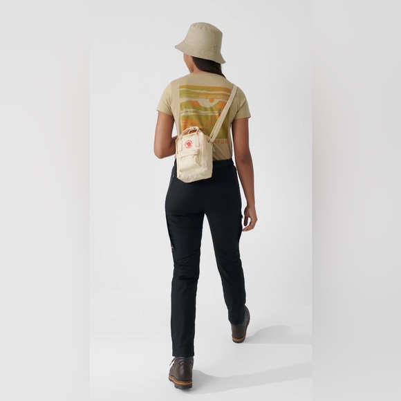 Fjallraven Kånken Mini Sling Bag - Picture 6 of 11